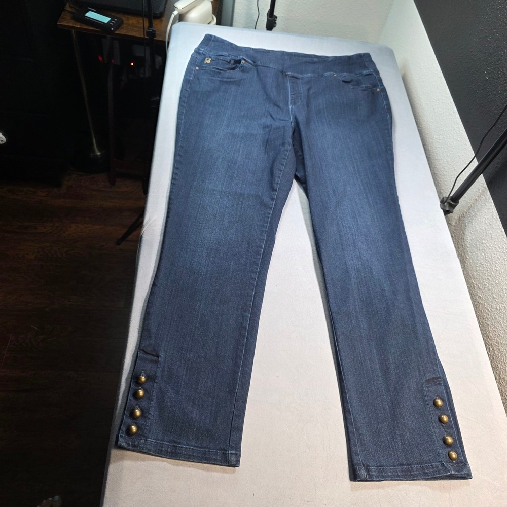 Belle by Kim Gravel Dark Wash Pull On Straight Leg Jeans Gold Button Hem 20WT - Picture 7 of 10